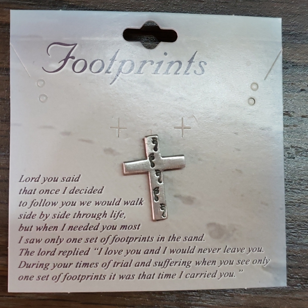New Footprints cross pin